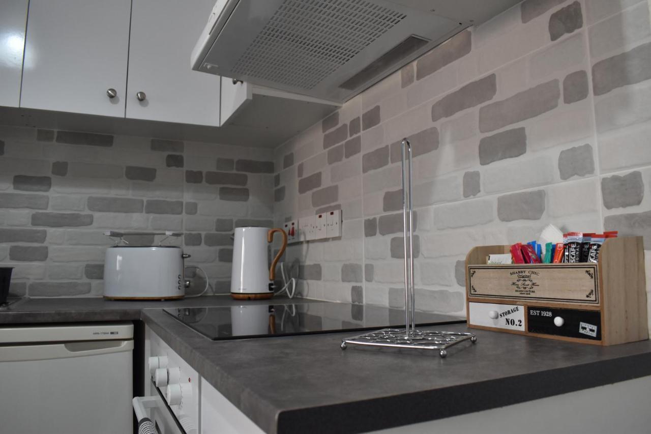 Marias Apartment - In City Centre,Near Beach Larnaca Exterior photo
